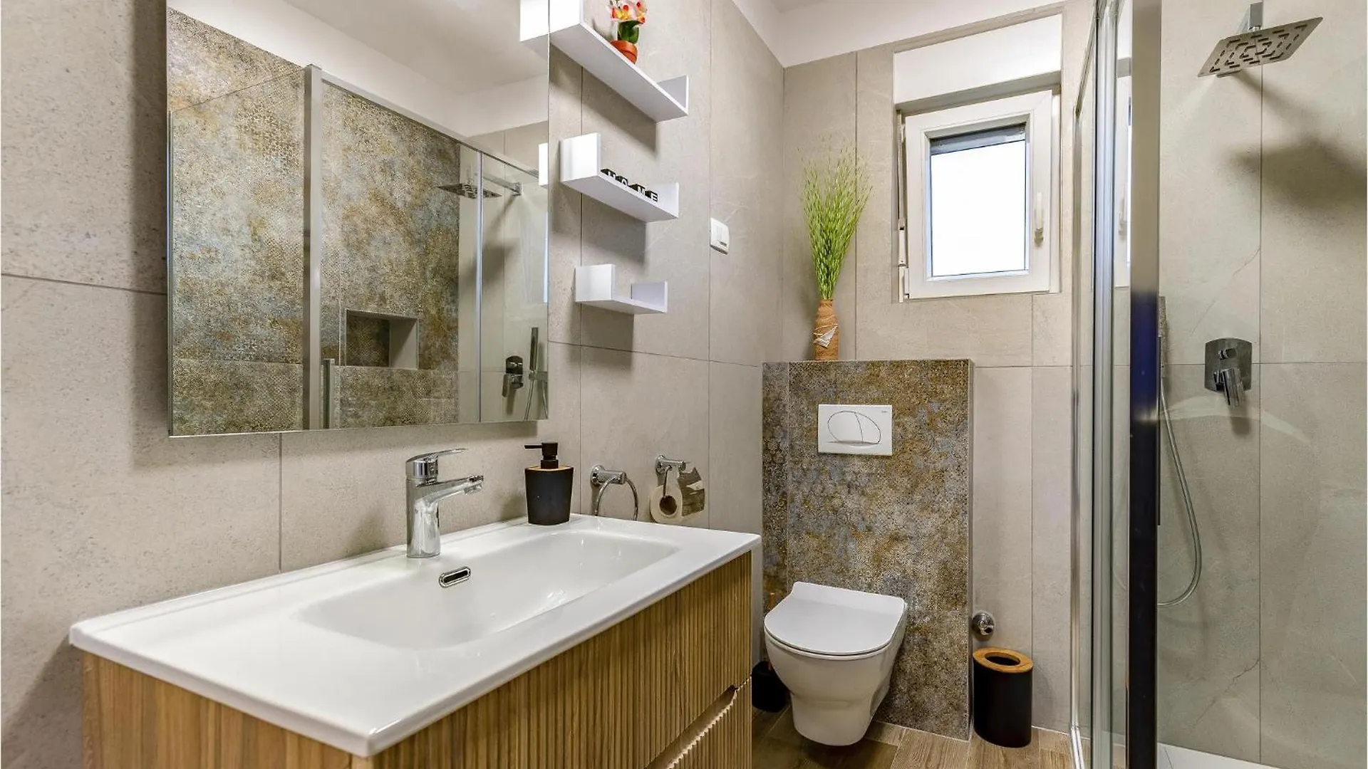 4 Bedroom Cozy Home In Marčana Сasa de vacaciones